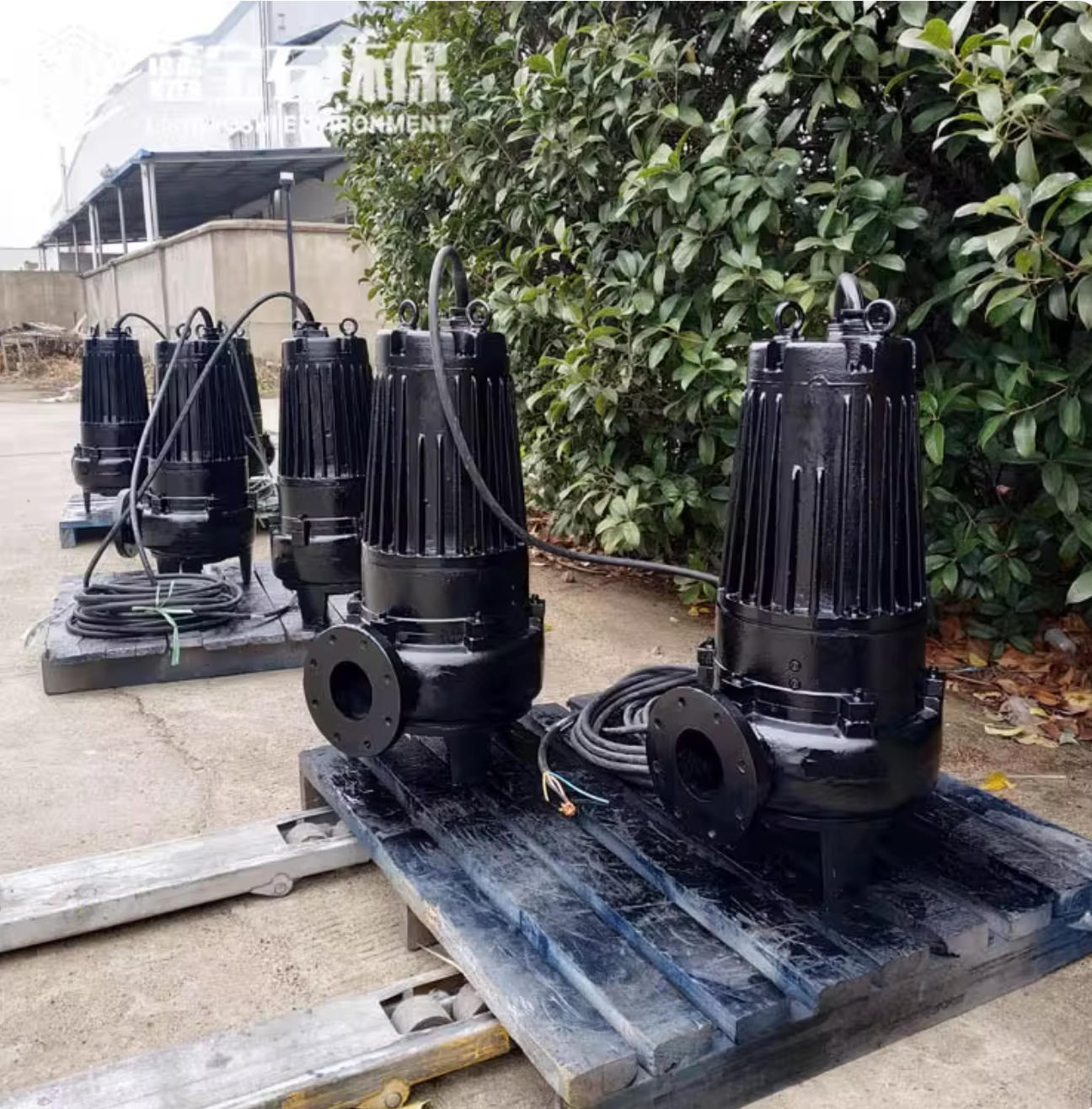 南京藍寶石環(huán)保有限公司與寧波某公司成功達成戰(zhàn)略合作，WQ型潛水排污泵助力高效污水處理